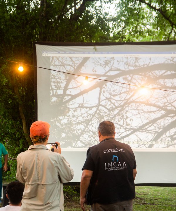 Festival PLAY video arte y cine experimental 