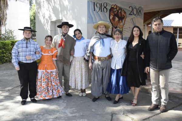 Taller de Danzas en Medicina