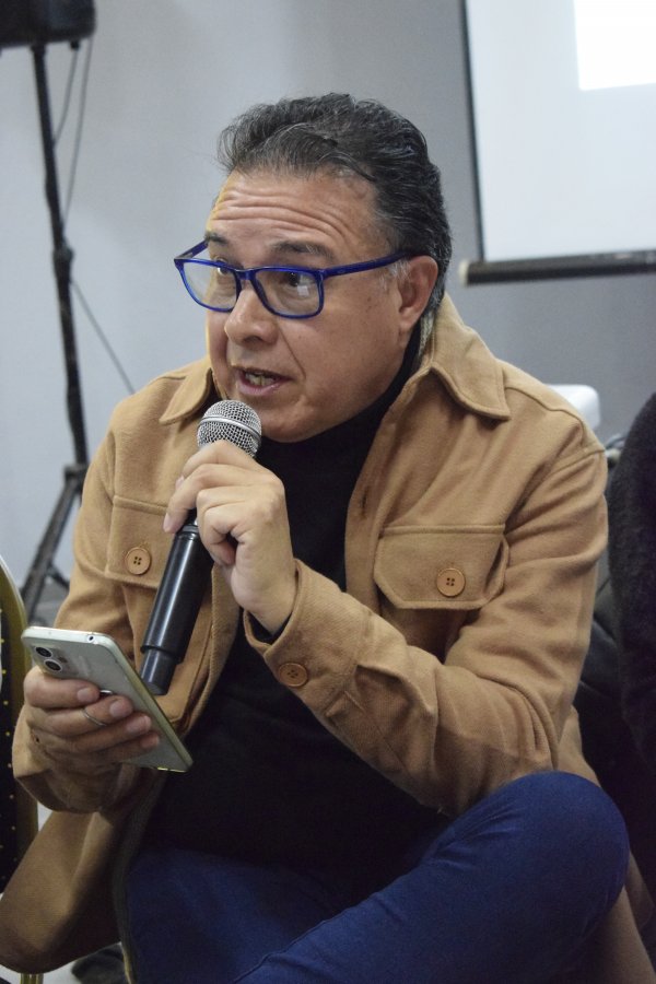Quién nos manda?