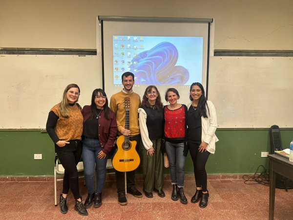 Cátedrá del Chamamé en Humanidades