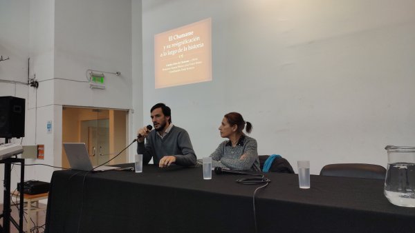 Charla sobre chamamé en la XV Feria Provincial del Libro