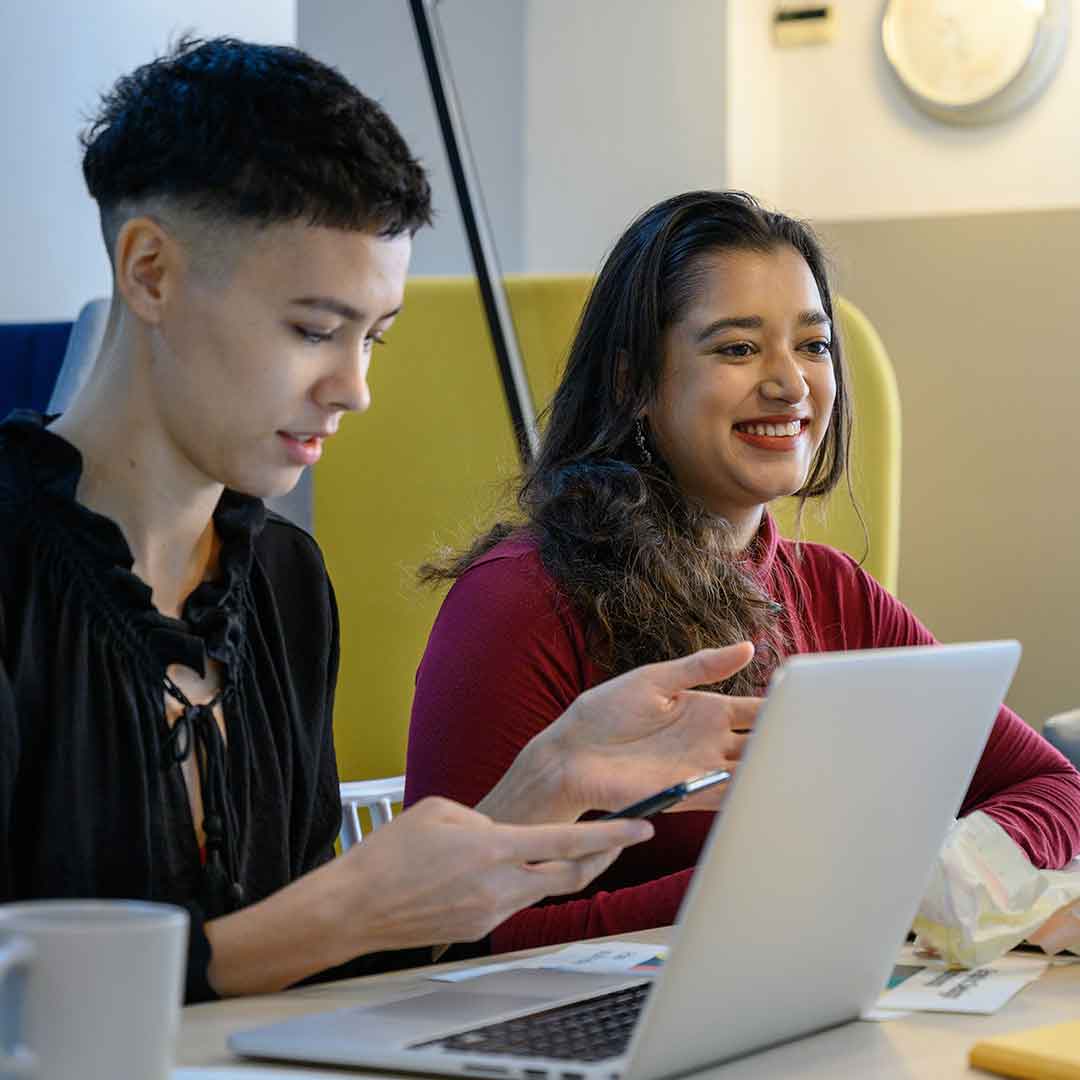 CURSO DE INGLÉS PARA JÓVENES Y ADULTOS