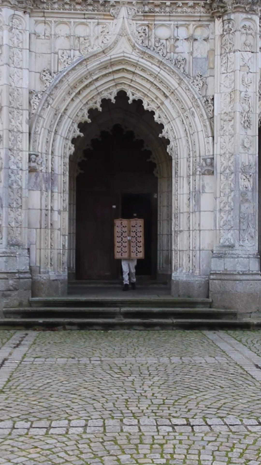 A puertas afuera (Daniel Díaz)