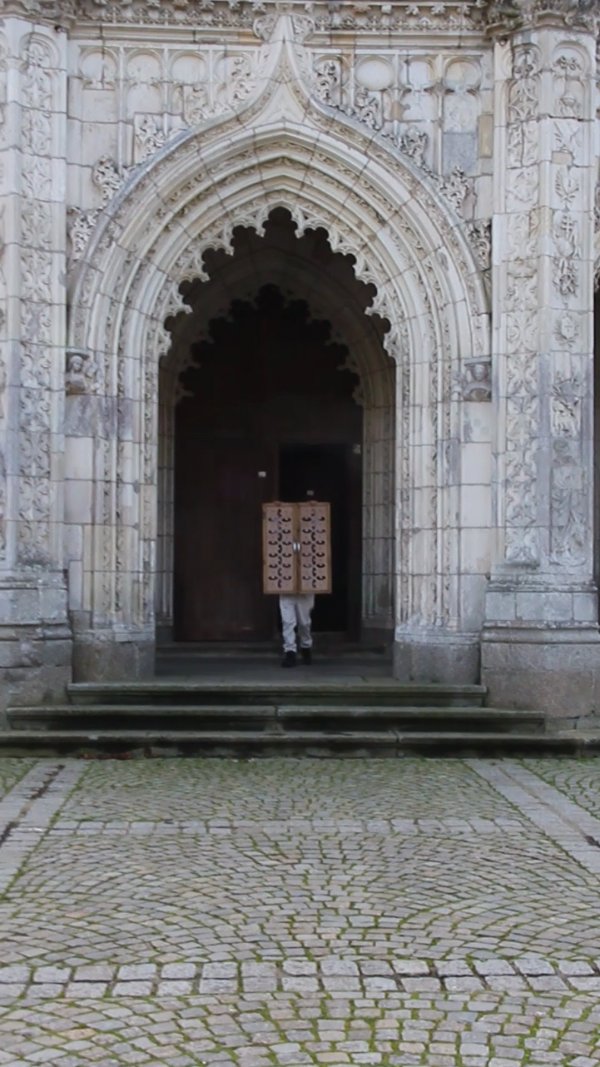 A puertas afuera (Daniel Díaz)